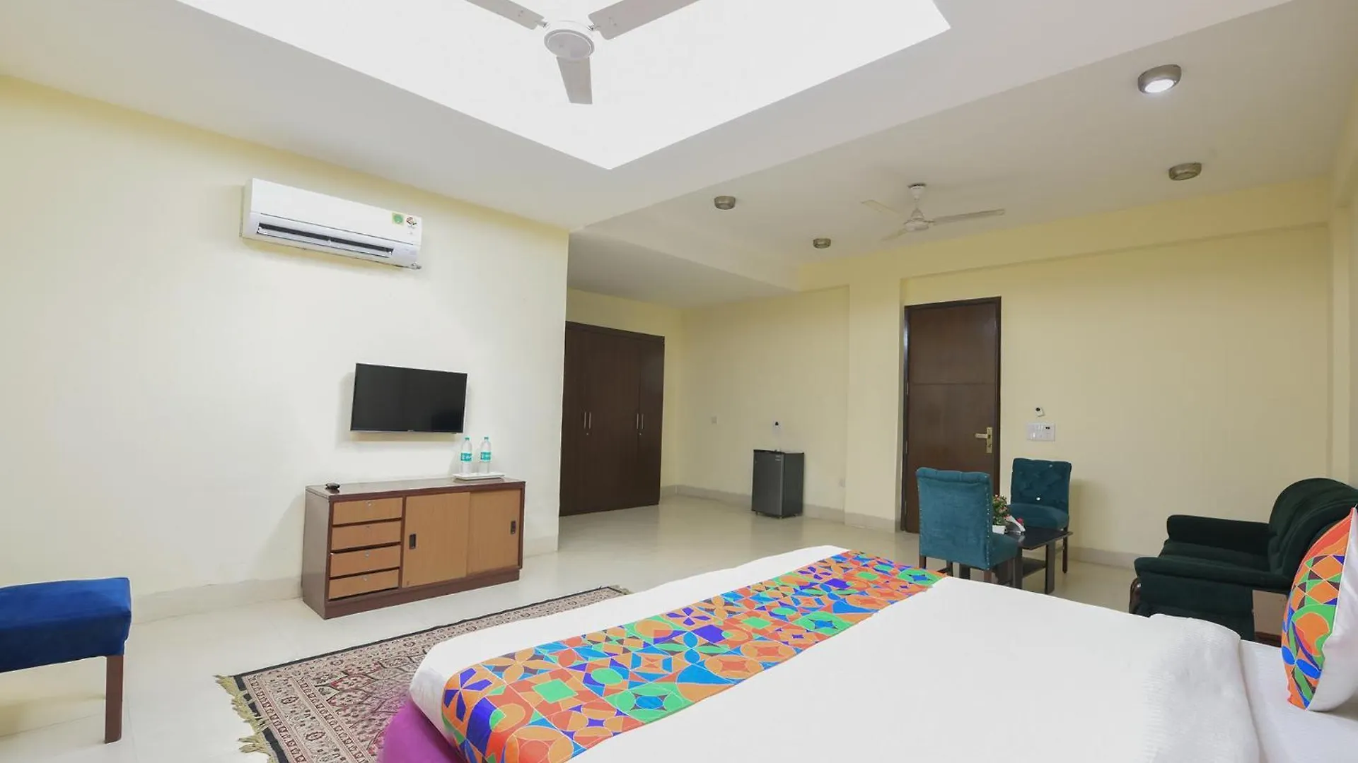 Casa de hóspedes Fabhotel Am Bliss Gurgaon Índia